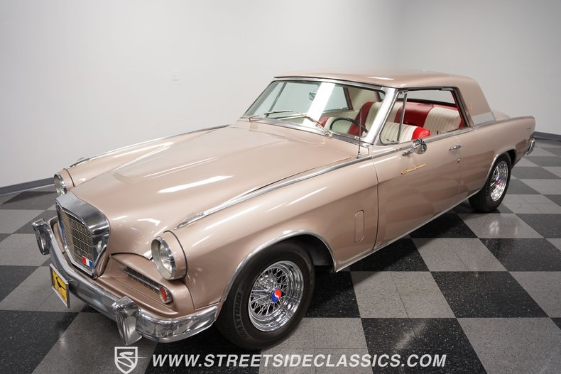 Unknown-Gran-turismo-1963-Gold-Red-23