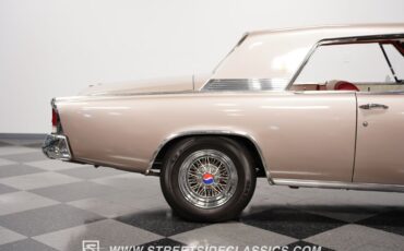 Unknown-Gran-turismo-1963-Gold-Red-31