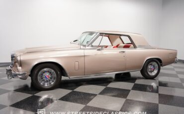 Unknown-Gran-turismo-1963-Gold-Red-5