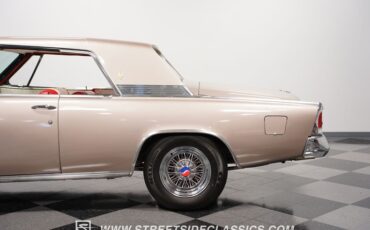 Unknown-Gran-turismo-1963-Gold-Red-7