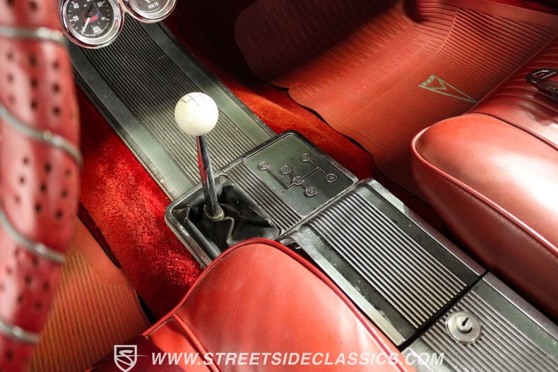 Unknown-Grand-prix-1962-Mandalay-Red-Red-14