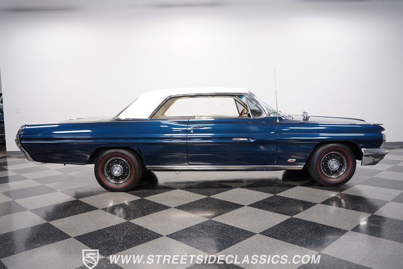 Unknown-Grand-prix-1962-Metallic-Blue-White-20