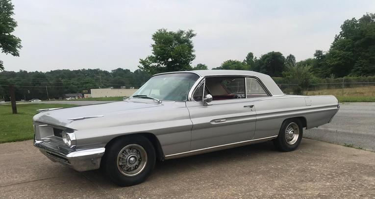 Unknown-Grand-prix-1962-Silver-Burgundy-1