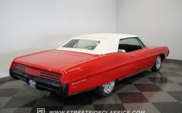 Unknown-Grand-prix-1967-Red-White-11