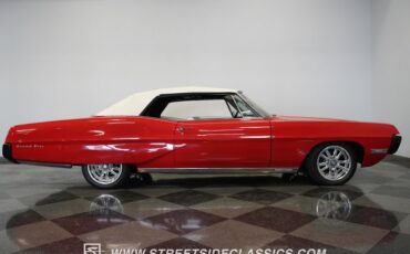 Unknown-Grand-prix-1967-Red-White-14