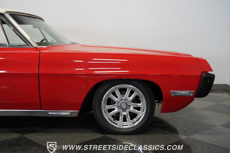 Unknown-Grand-prix-1967-Red-White-16