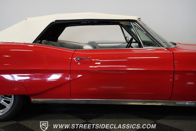 Unknown-Grand-prix-1967-Red-White-17