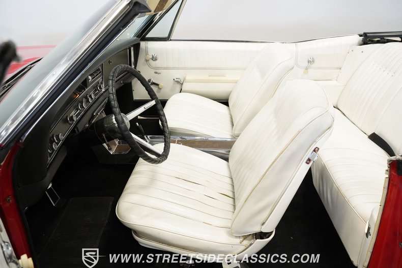 Unknown-Grand-prix-1967-Red-White-6