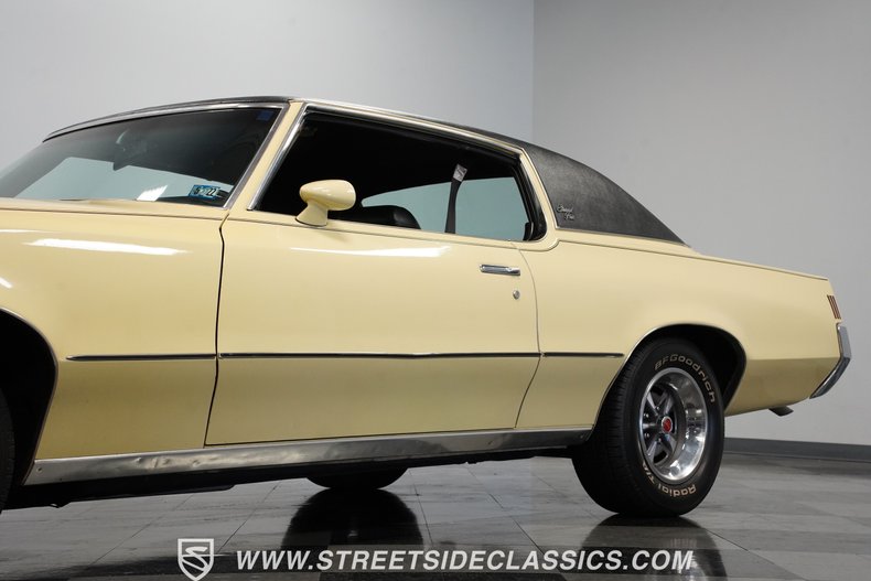 Unknown-Grand-prix-1972-Yellow-Black-26