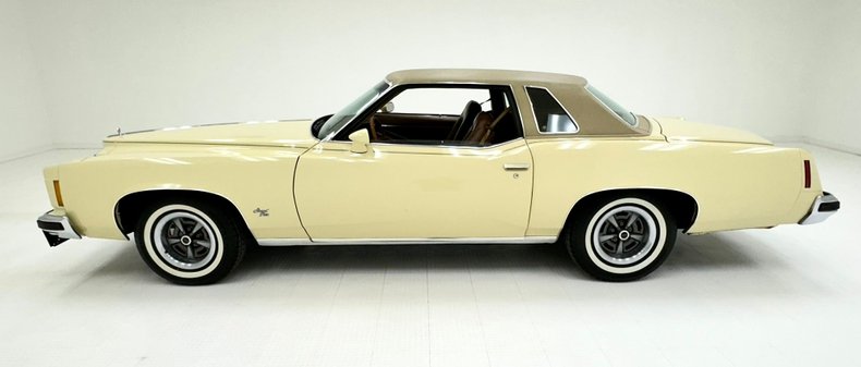 Unknown-Grand-prix-1975-Carmel-Beige-Saddle-1