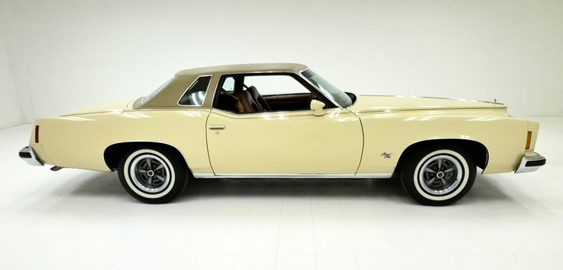 Unknown-Grand-prix-1975-Carmel-Beige-Saddle-11