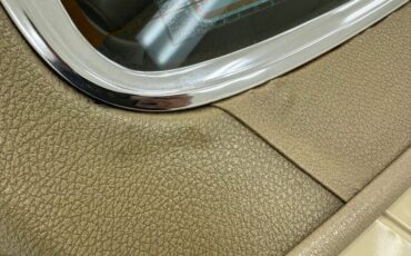 Unknown-Grand-prix-1975-Carmel-Beige-Saddle-25