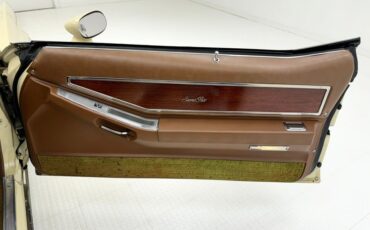 Unknown-Grand-prix-1975-Carmel-Beige-Saddle-3