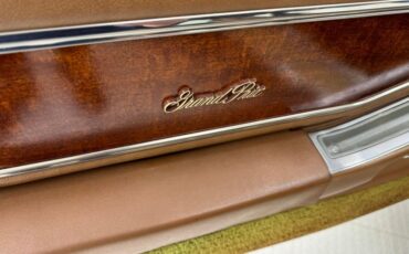 Unknown-Grand-prix-1975-Carmel-Beige-Saddle-43
