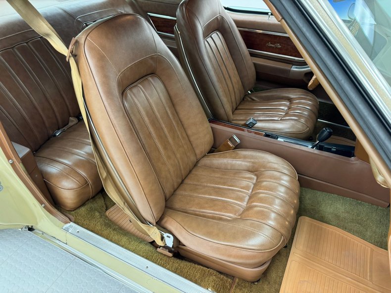 Unknown-Grand-prix-1975-Carmel-Beige-Saddle-6