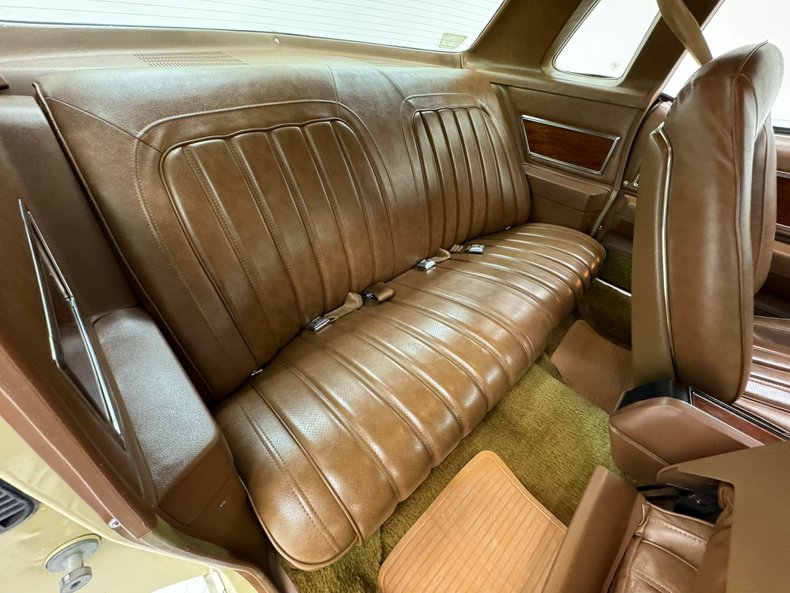 Unknown-Grand-prix-1975-Carmel-Beige-Saddle-8
