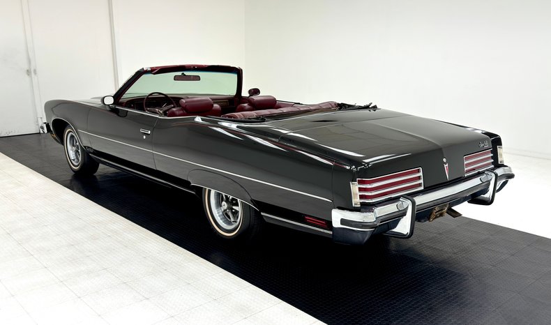 Unknown-Grandville-1973-Starlight-Black-Oxblood-1