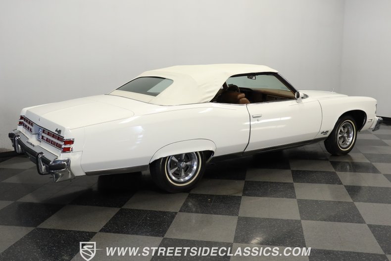 Unknown-Grandville-1975-Cameo-White-Saddle-14