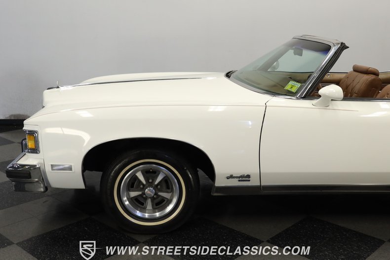 Unknown-Grandville-1975-Cameo-White-Saddle-21