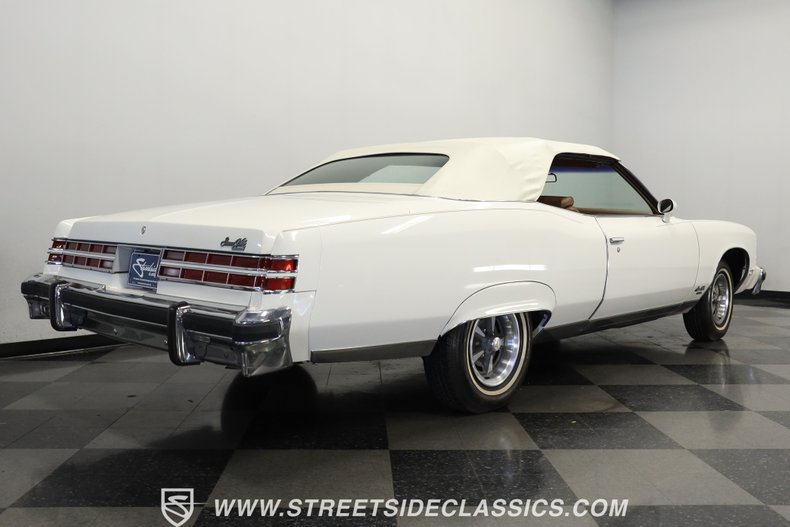 Unknown-Grandville-1975-Cameo-White-Saddle-24