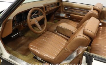 Unknown-Grandville-1975-Cameo-White-Saddle-3