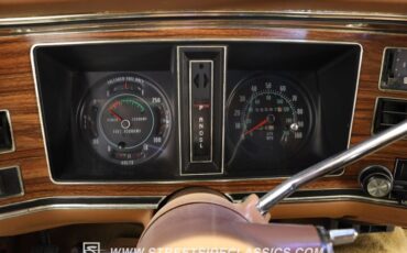 Unknown-Grandville-1975-Cameo-White-Saddle-35