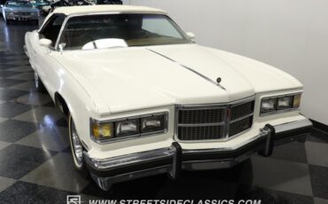 Unknown-Grandville-1975-Cameo-White-Saddle-6