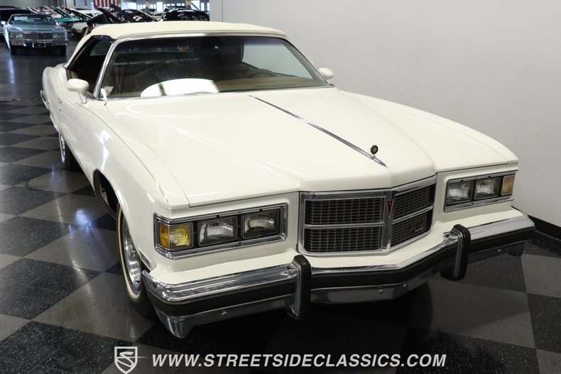 Unknown-Grandville-1975-Cameo-White-Saddle-6