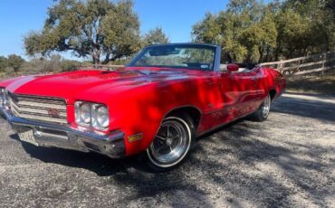 Unknown-Gs-1971-Fire-Red-White-21