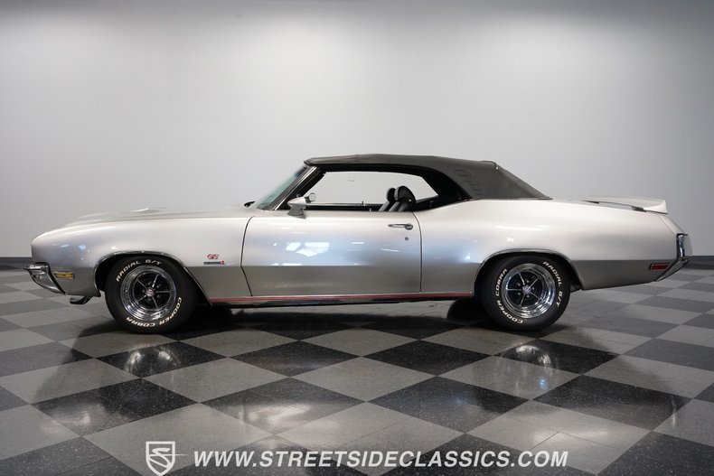 Unknown-Gs-1972-Silver-Black
