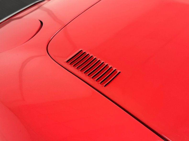 Unknown-Gt-1969-Red-Black-16