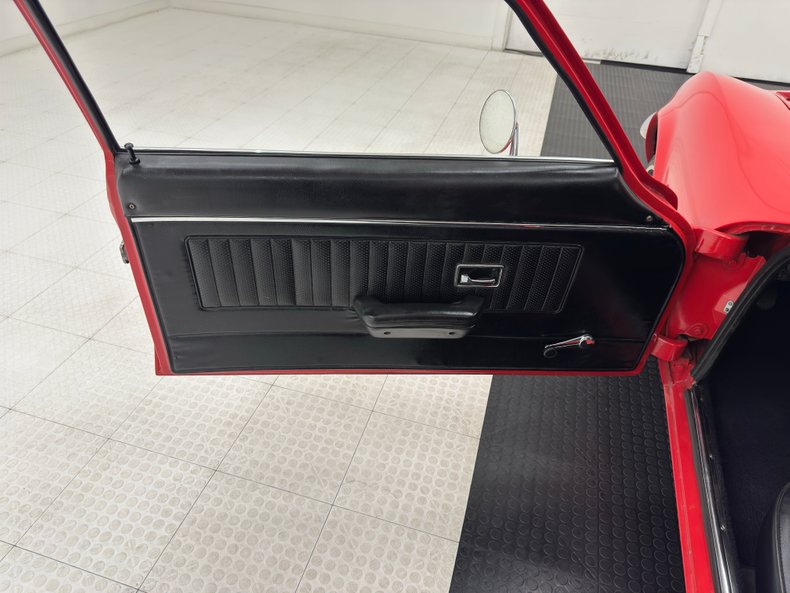 Unknown-Gt-1969-Red-Black-5