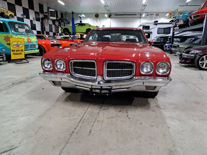 Unknown-Gt37-1971-Red-4