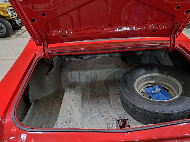 Unknown-Gt37-1971-Red-6
