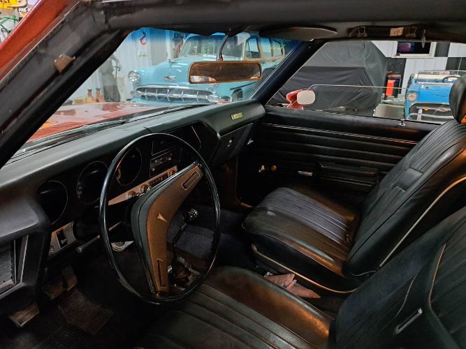 Unknown-Gt37-1971-Red-8