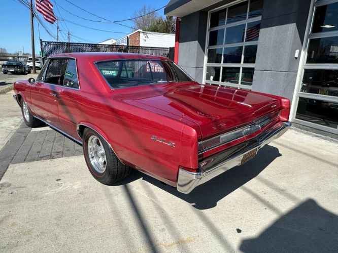 Unknown-Gto-1964-Marimiba-Red-5