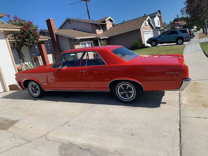 Unknown-Gto-1964-Red-10