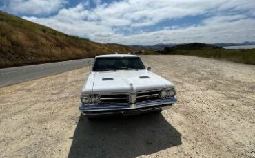 Unknown-Gto-1964-White-Red-12