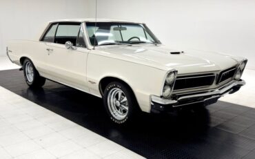Unknown-Gto-1965-Cameo-White-Dark-Blue-24