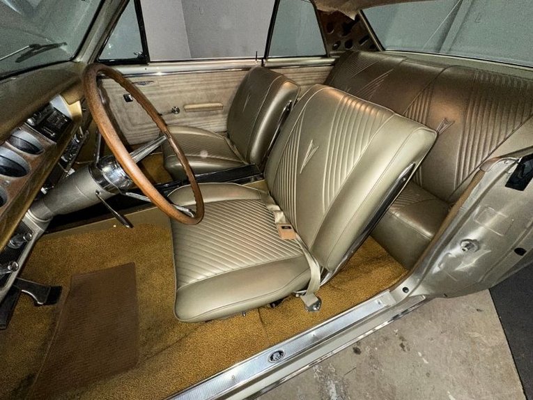 Unknown-Gto-1965-Capri-Gold-Gold-18