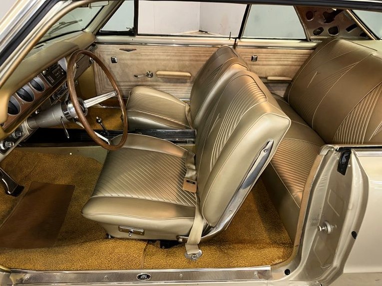 Unknown-Gto-1965-Capri-Gold-Gold-46