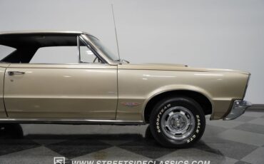 Unknown-Gto-1965-Capri-gold-Black-10