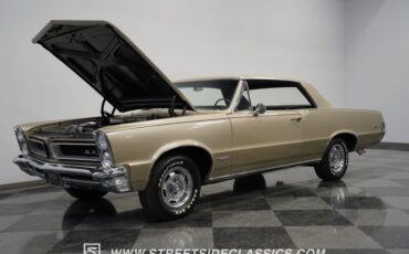 Unknown-Gto-1965-Capri-gold-Black-11
