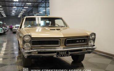 Unknown-Gto-1965-Capri-gold-Black-29