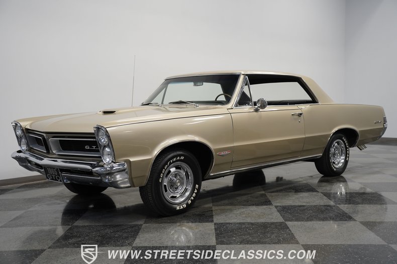 Unknown-Gto-1965-Capri-gold-Black-3