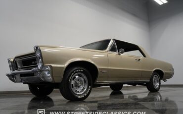 Unknown-Gto-1965-Capri-gold-Black-33