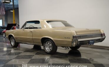 Unknown-Gto-1965-Capri-gold-Black-5