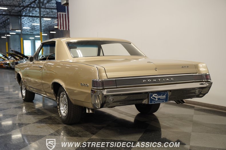 Unknown-Gto-1965-Capri-gold-Black-6