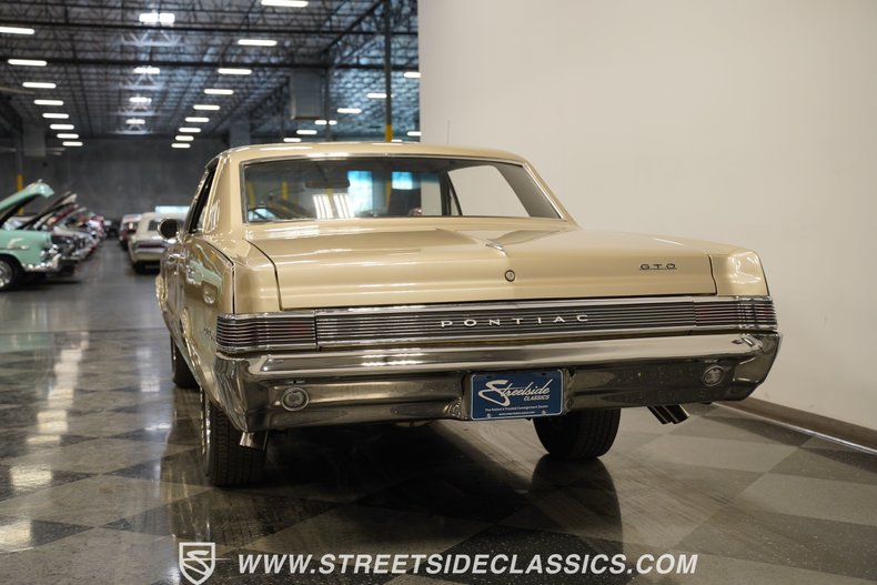 Unknown-Gto-1965-Capri-gold-Black-7