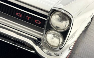 Unknown-Gto-1965-Ermine-White-Blue-17